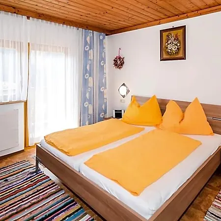 Woelflbauer Bed & Breakfast